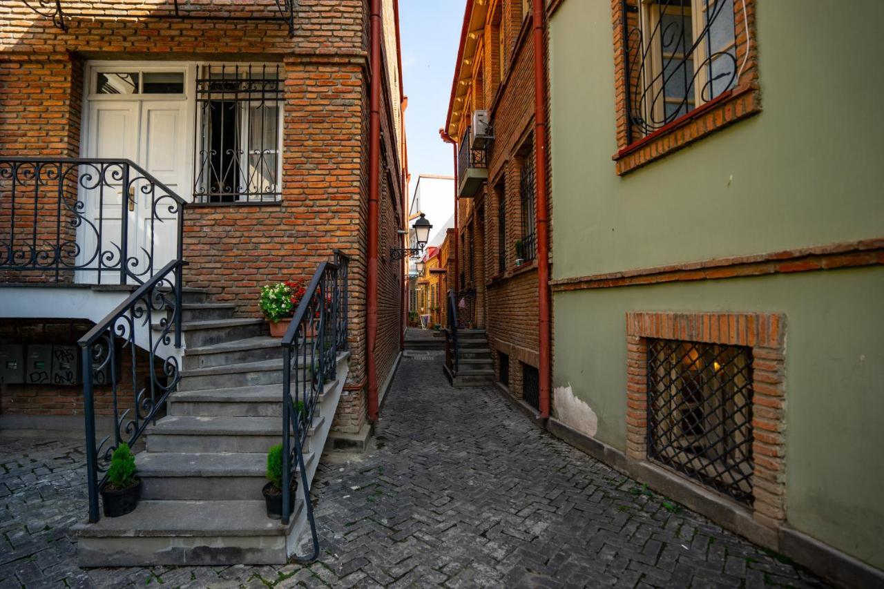 Tbilisi Old Town Exterior foto